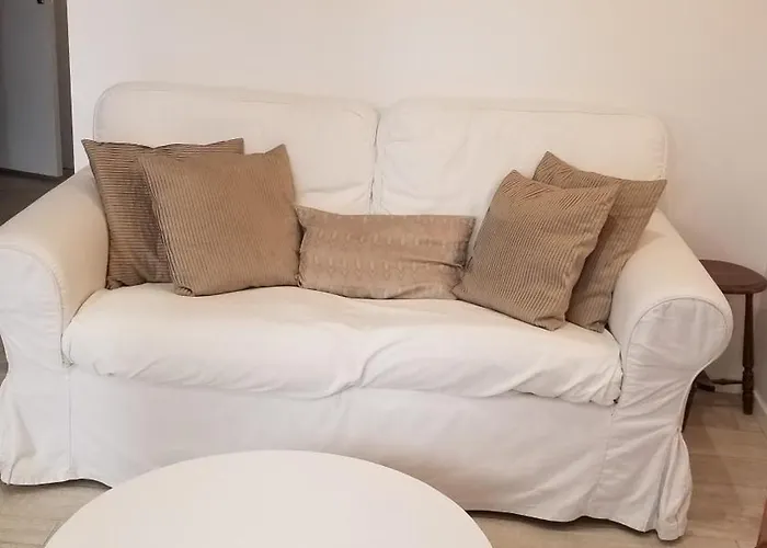 Independant, Proche Hopitaux Est Homestay